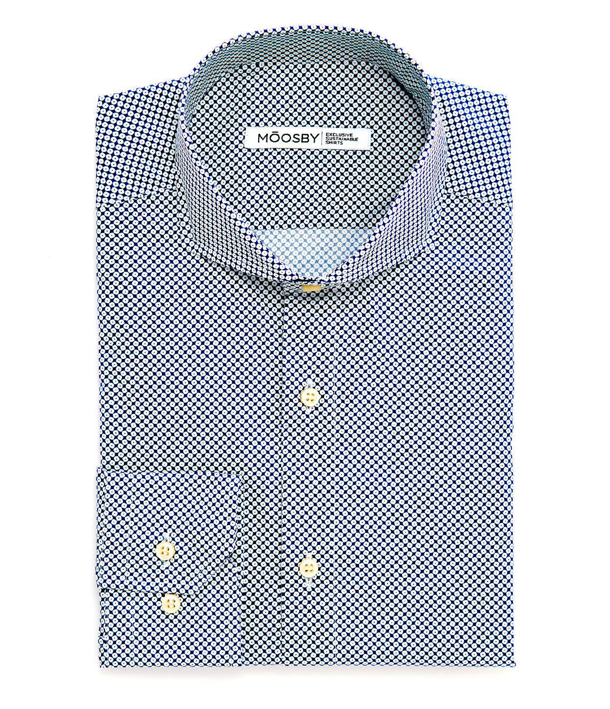 cenital con la camisa plegada