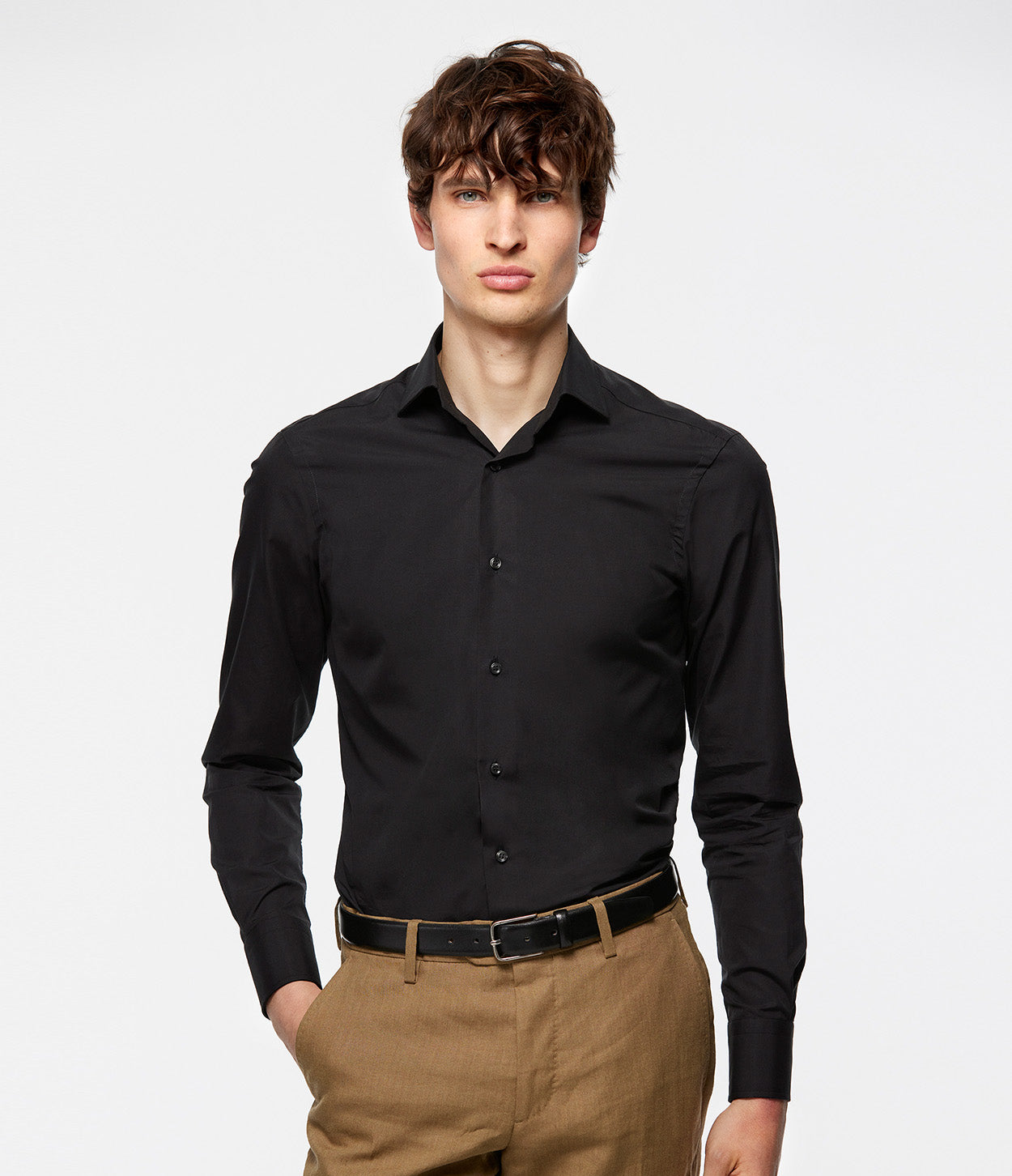 Pantalon y camisa negra hombre online